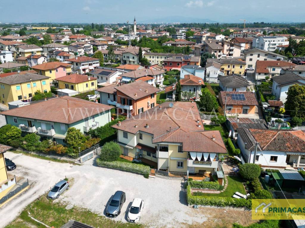 Appartamento a Buttapietra in Via Monsignor Daniele Comboni - Foto 2