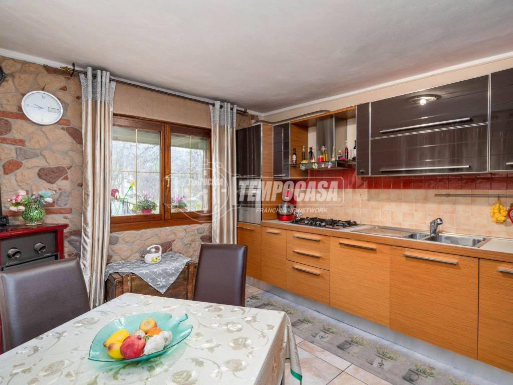 Casa indipendente a Toano in Via Mutilati di Guerra 27 - Foto 4
