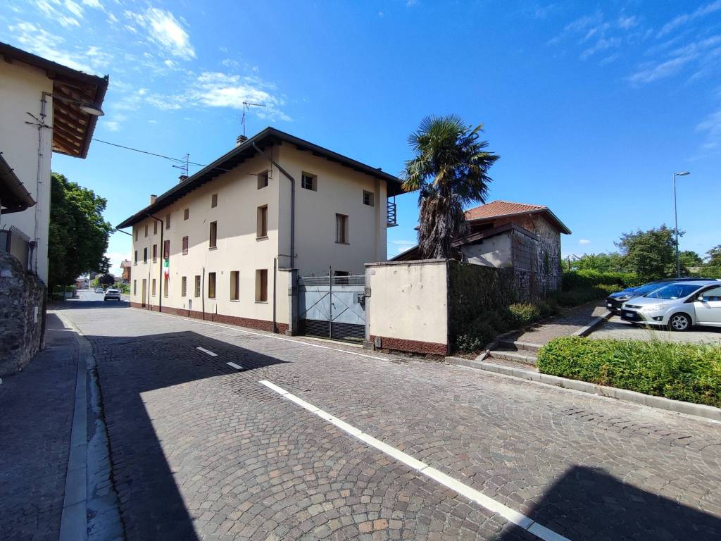 Casa indipendente a Tavagnacco in Via Centrale, 36 - Foto 4