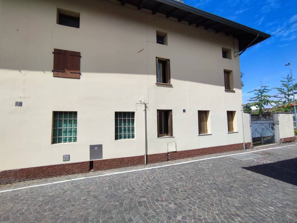 Casa indipendente a Tavagnacco in Via Centrale, 36 - Foto 5