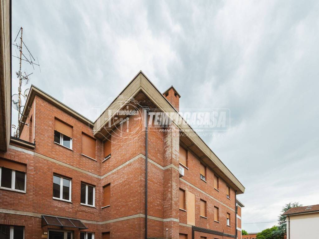 Appartamento a Scandiano in Viale Martiri della Libertà 14 - Foto 2
