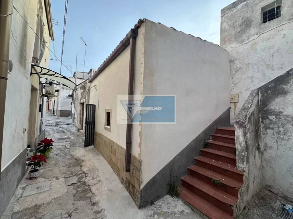 Appartamento a Noto in Via Galileo Galilei - Foto 2