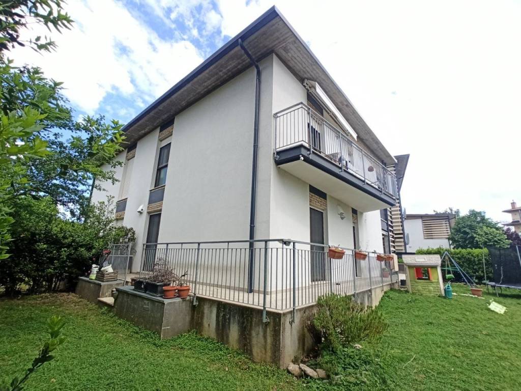 Appartamento a Castiglione del lago in Via Roma, 152 - Foto 2