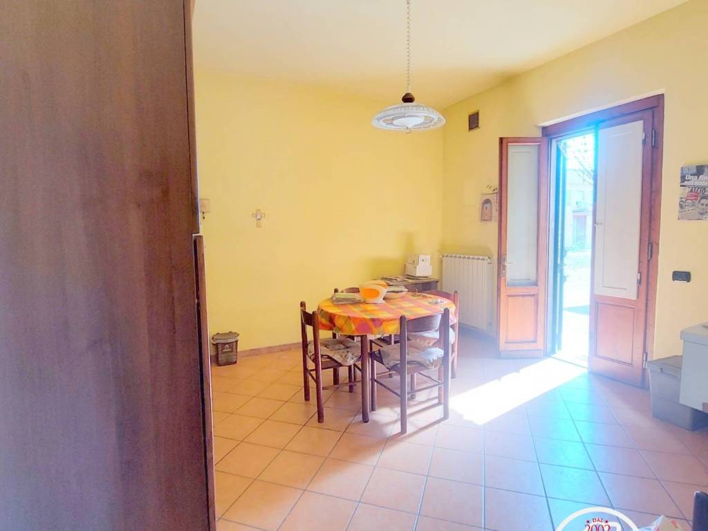 Villa a Quarrata in Viale Montalbano - Foto 2