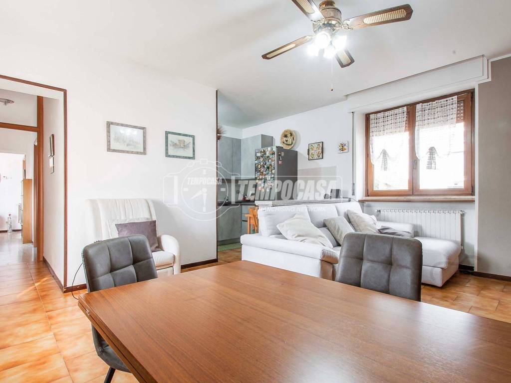 Appartamento a Locate varesino in Via Antonio Stoppani - Foto 3