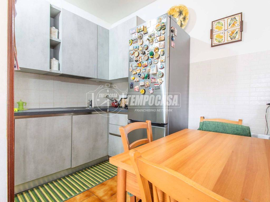 Appartamento a Locate varesino in Via Antonio Stoppani - Foto 4