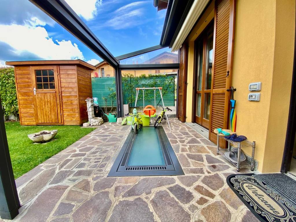 Villetta a schiera a Olgiate comasco in Via Benvenuto Cellini - Foto 3