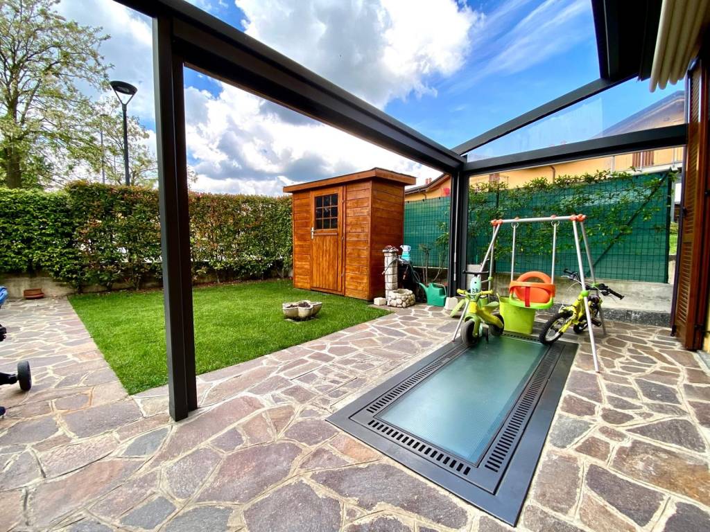 Villetta a schiera a Olgiate comasco in Via Benvenuto Cellini - Foto 4