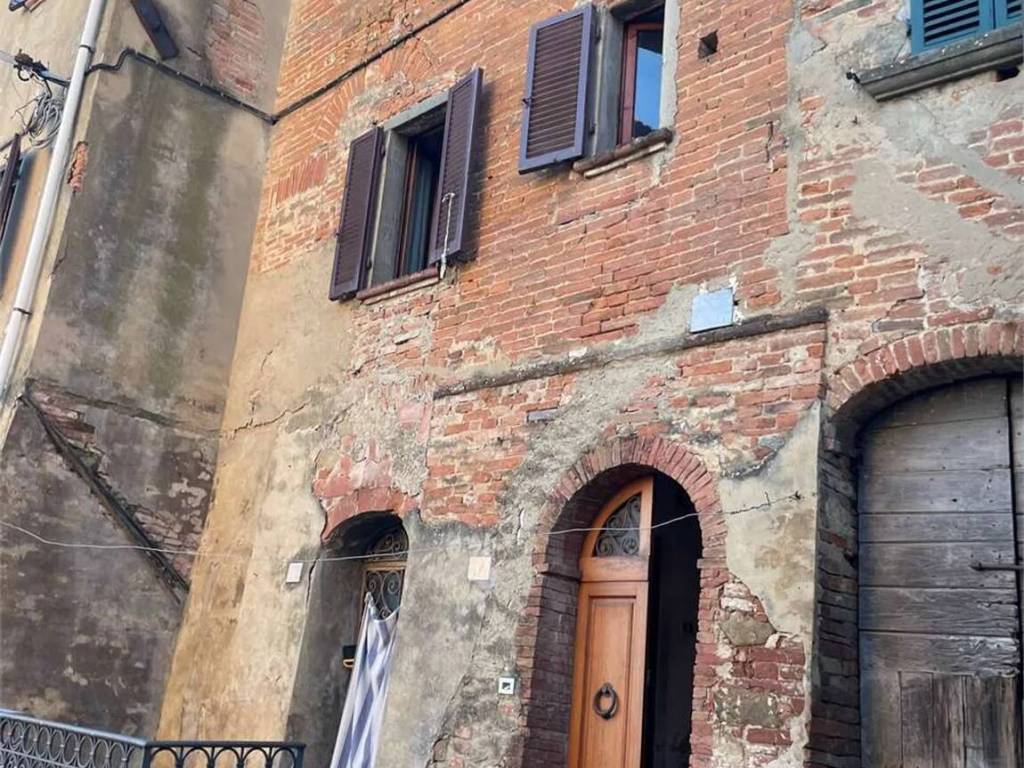Palazzo / stabile a Foiano della chiana in Via Ponte Al Ramo S.N.C. - Foto 2
