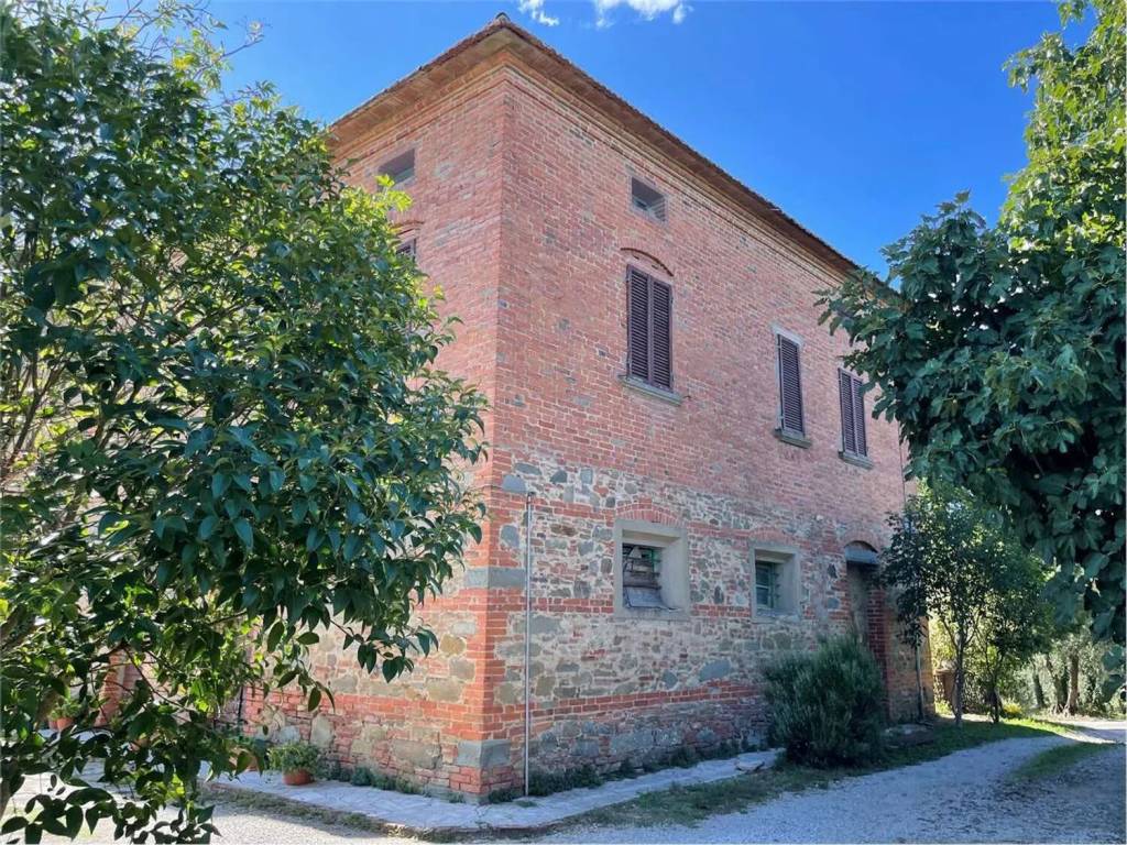 Villa a Marciano della chiana in Via Fonte Nuova S.N.C. - Foto 3