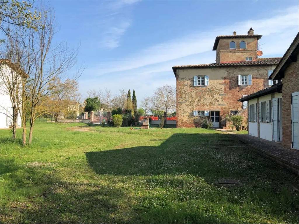 Rustico / casale a Foiano della chiana - Foto 2