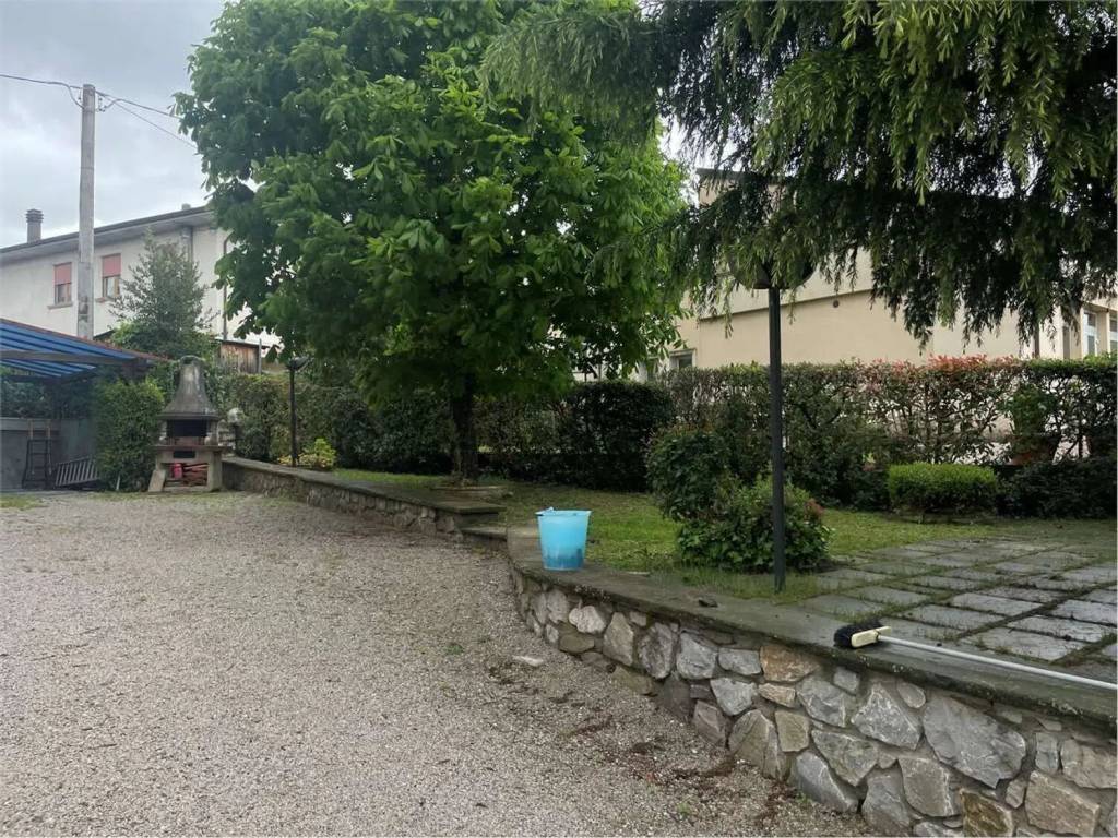 Villa a Marciano della chiana in Via Degli Ulivi S.N.C. - Foto 2