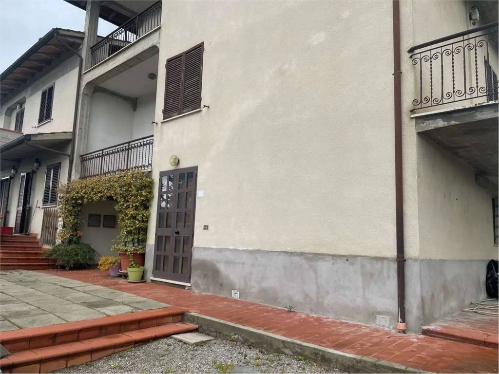 Villa a Marciano della chiana in Via Degli Ulivi S.N.C. - Foto 5