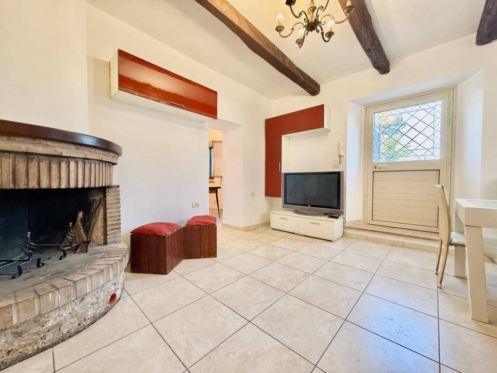 Casa indipendente a Rieti in Via Piani, 42 - Foto 4