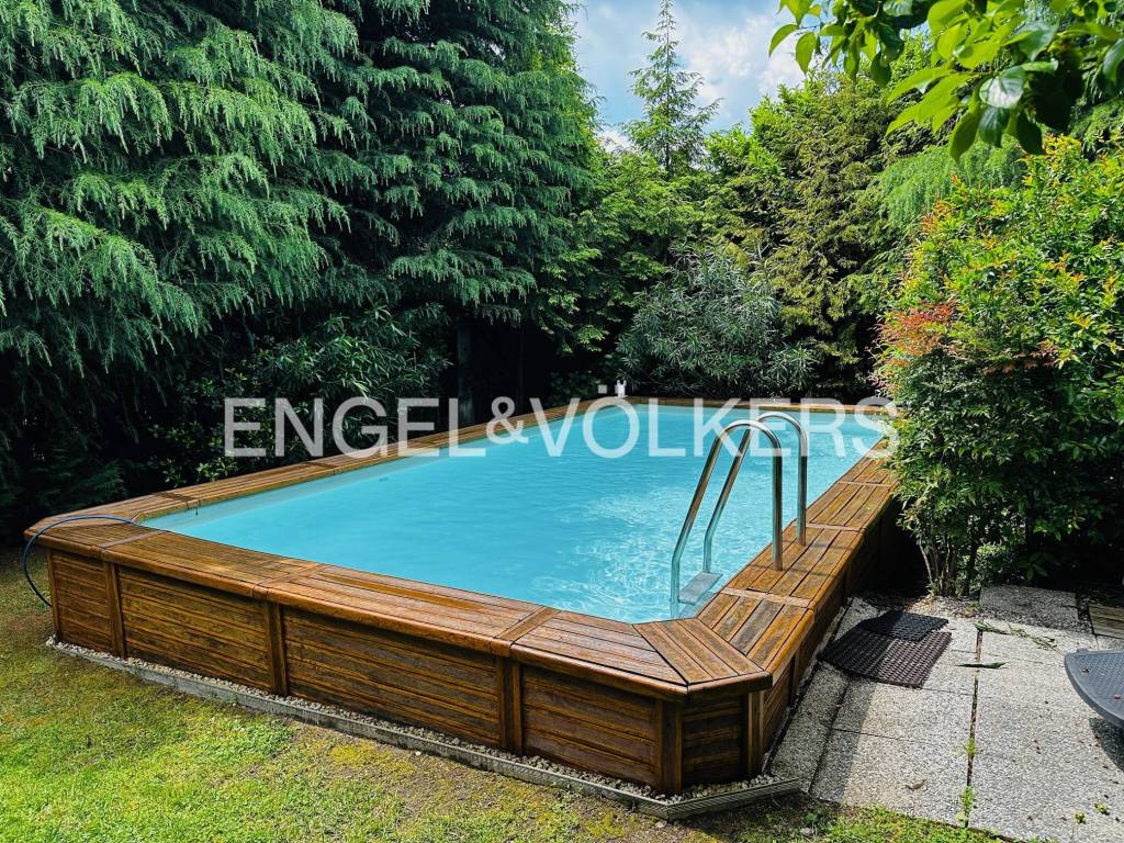 Villa a Fino mornasco in Via Papa Innocenzo XI, 6 - Foto 3