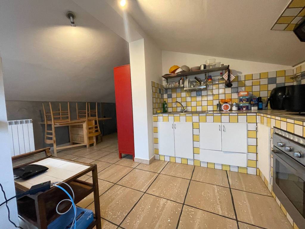 Appartamento a L'aquila in Via Antica Arischia - Foto 4