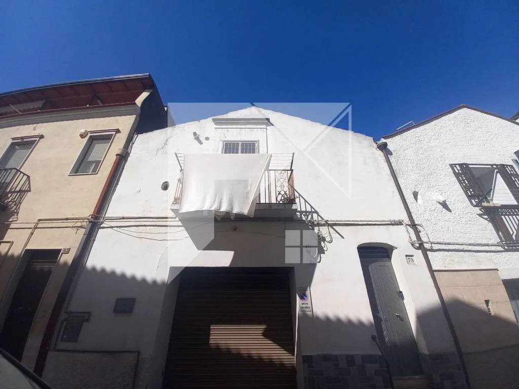 Villa a San severo in Via U. Fraccacreta, 79 - Foto 2