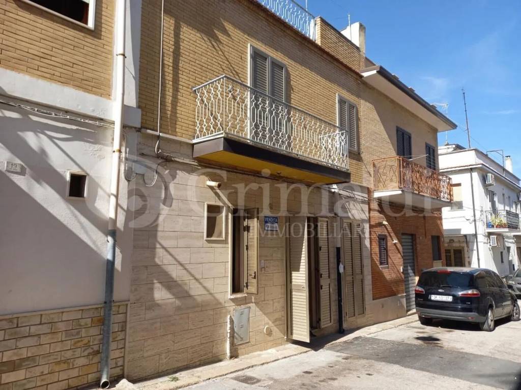 Villa a San paolo di civitate in Via Siena - Foto 4