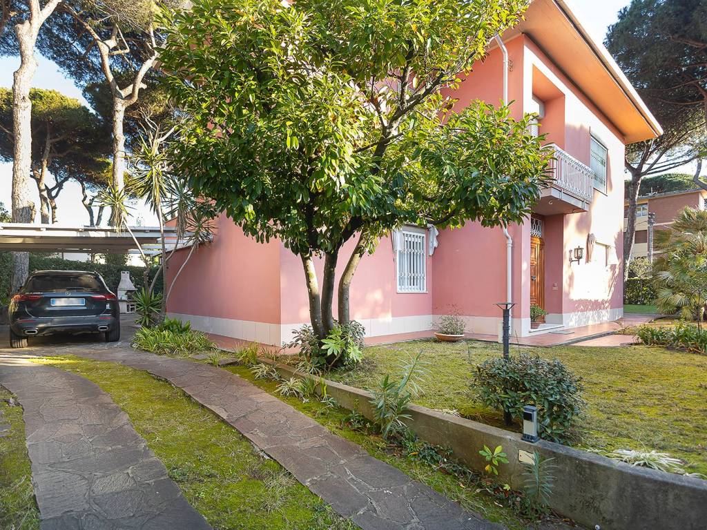 Villa a Pisa in Via dei Salici, 21 - Foto 3