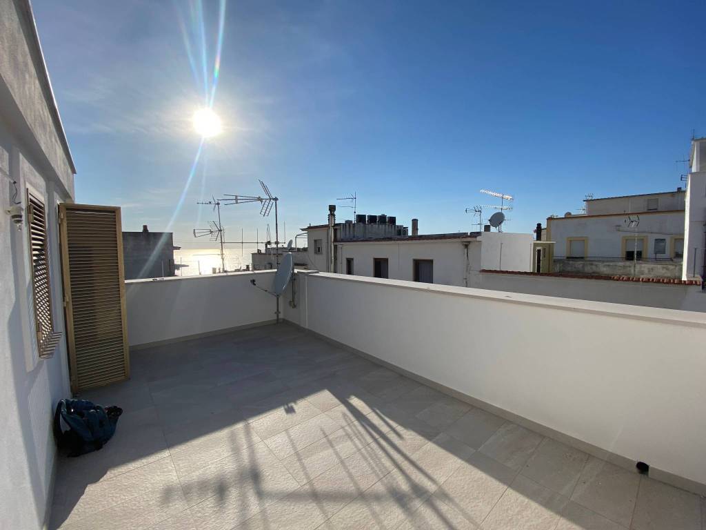 Appartamento a Peschici in Via Ugo Foscolo, 34 - Foto 2