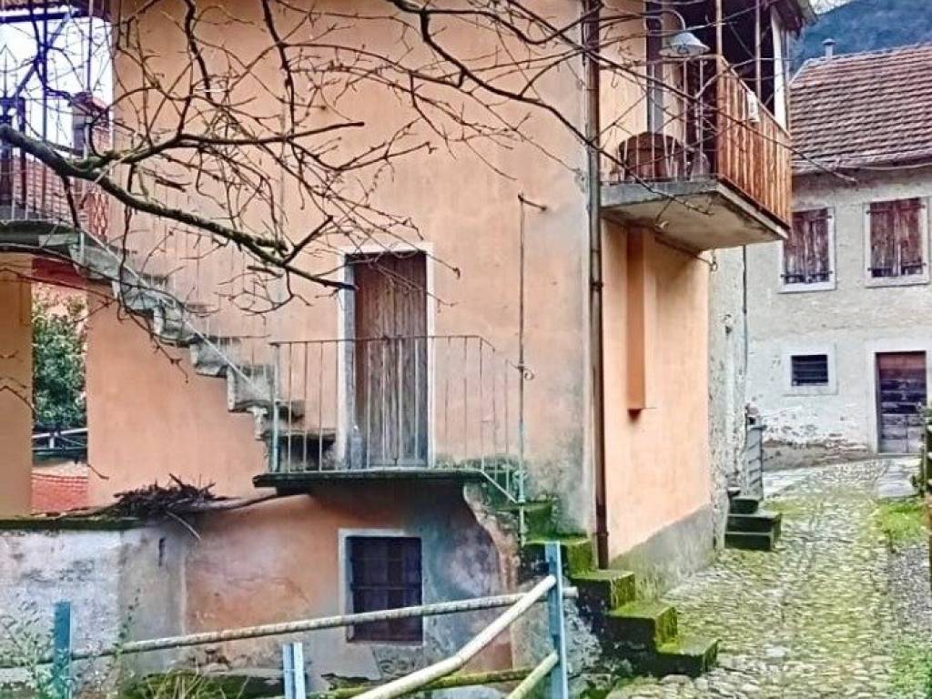 Casa indipendente a San bernardino verbano in Via Cicogna - Foto 2