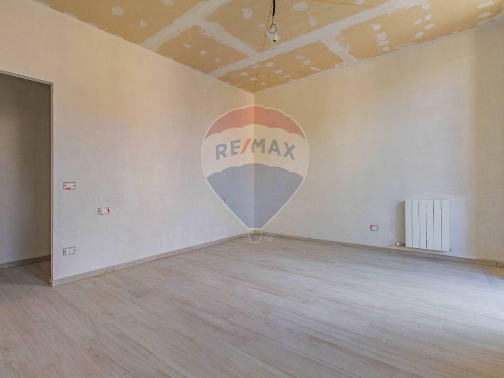 Appartamento a Gorla minore in Via Roma, 45 - Foto 2