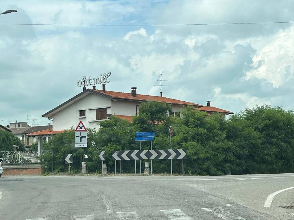 Casa indipendente a Confienza in Via Cavo, 1 - Foto 3