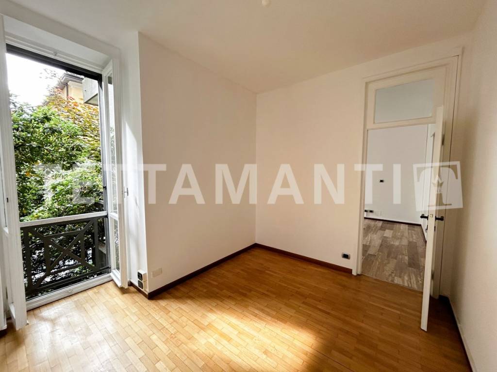 Immobile a Como in Via Rezzonico, 39 - Foto 2