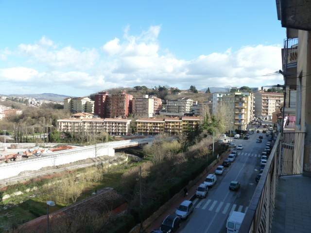 Appartamento a Avellino in Via dei Due Principati, 136 - Foto 3