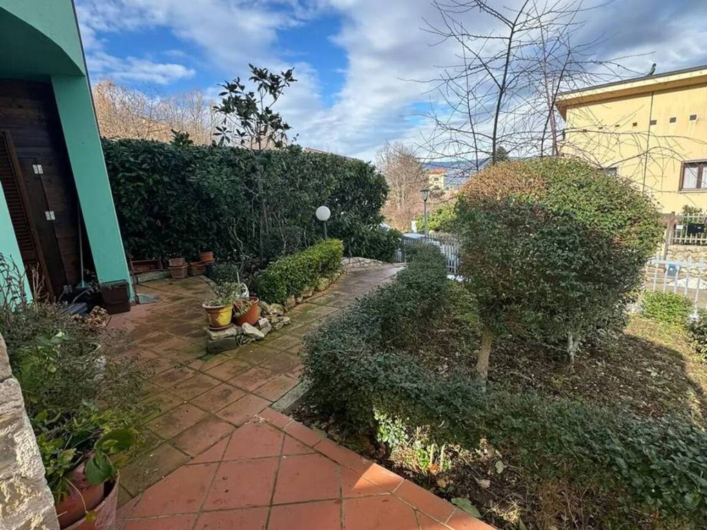Villa a Pignola in Località Belvedere S.N.C. - Foto 2