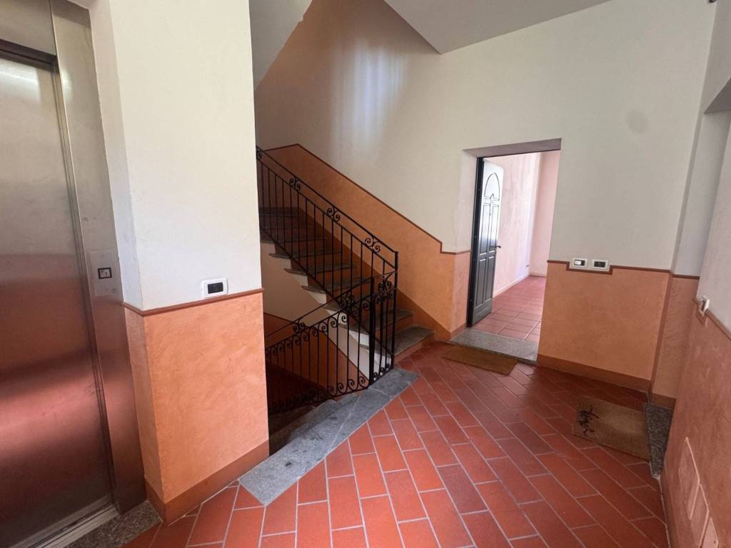 Appartamento a Como in Via Giulio Natta, 17 - Foto 2