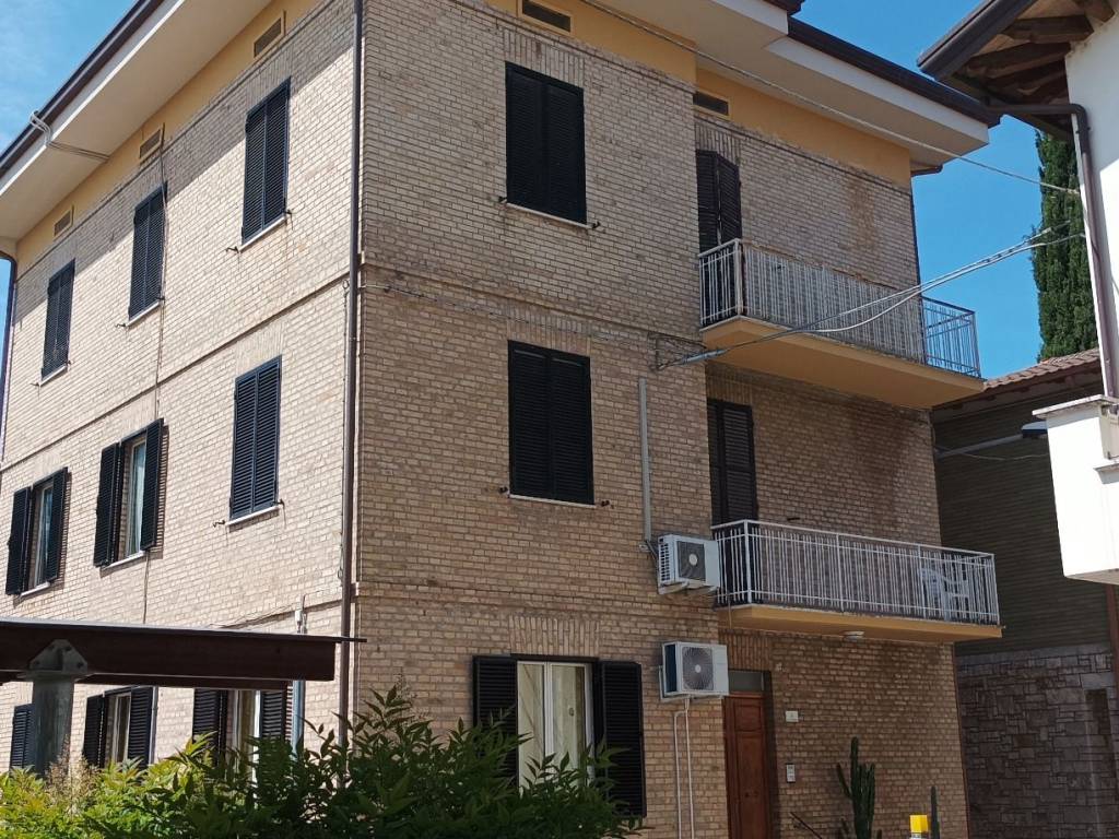 Appartamento a Bastia umbra in Via del Partigiano - Foto 2