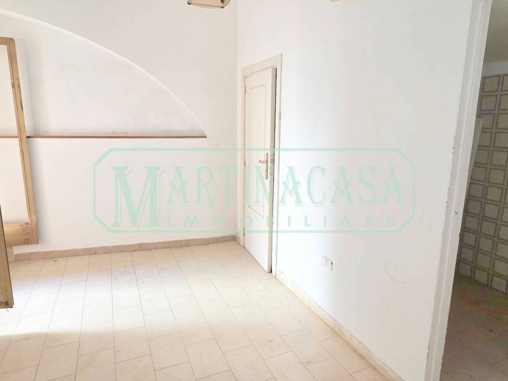 Appartamento a Martina franca in Via Feliciano Scatigna, 3 - Foto 2