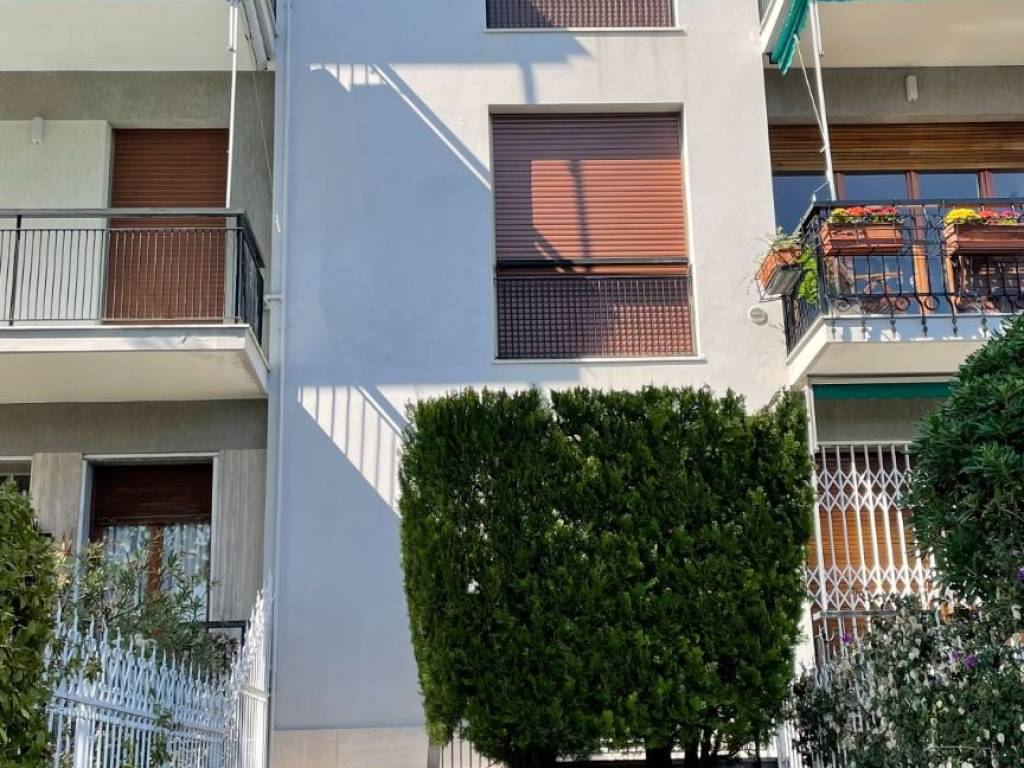 Attico / mansarda a Finale ligure in Via Generale Enrico Caviglia, 26 - Foto 3