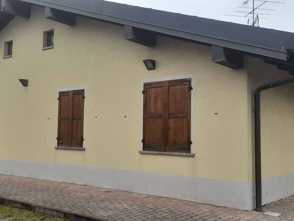 Villa a Costa masnaga in Via Rogeno - Foto 3