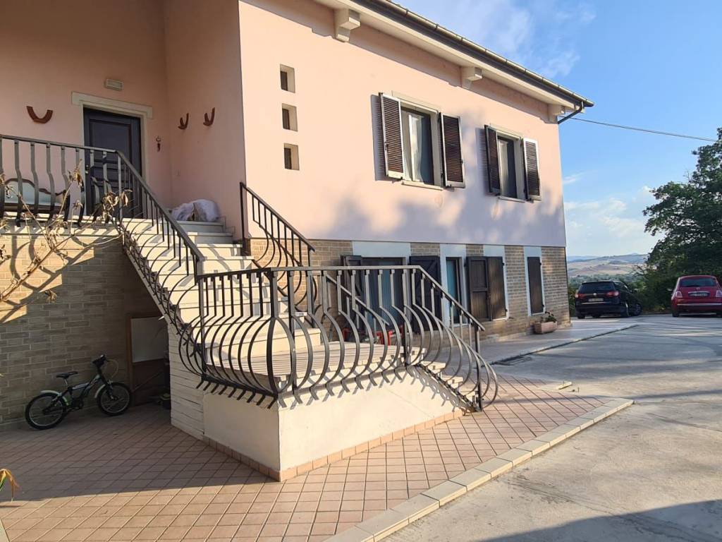 Villa a Treia in Contrada Valcerasa, 55 - Foto 2