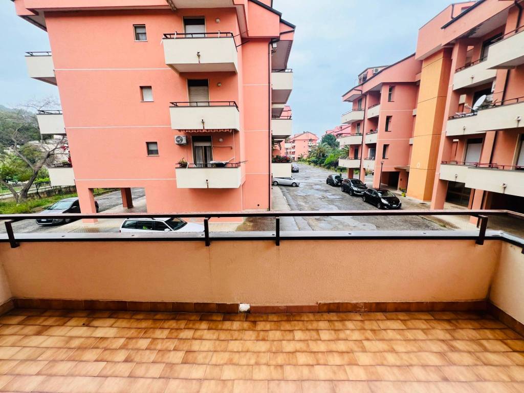 Appartamento a Vibo valentia in Viale Senatore Parodi - Foto 4