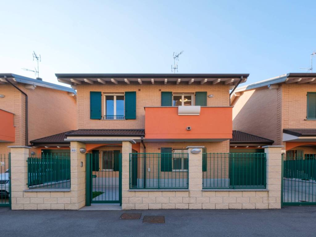 Villa a Giussago in Via Benedetto Croce - Foto 2