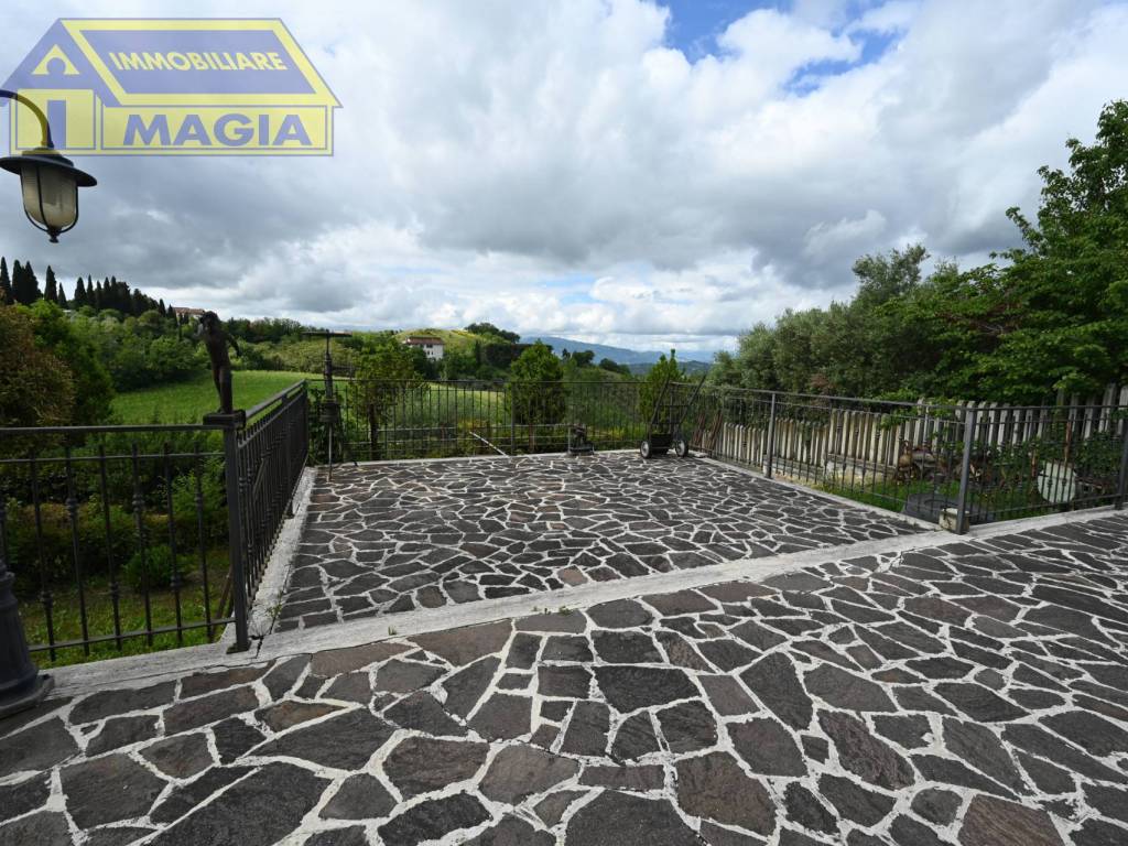 Appartamento a Castorano in CONTRADA ROCCHETTA, 23 - Foto 4