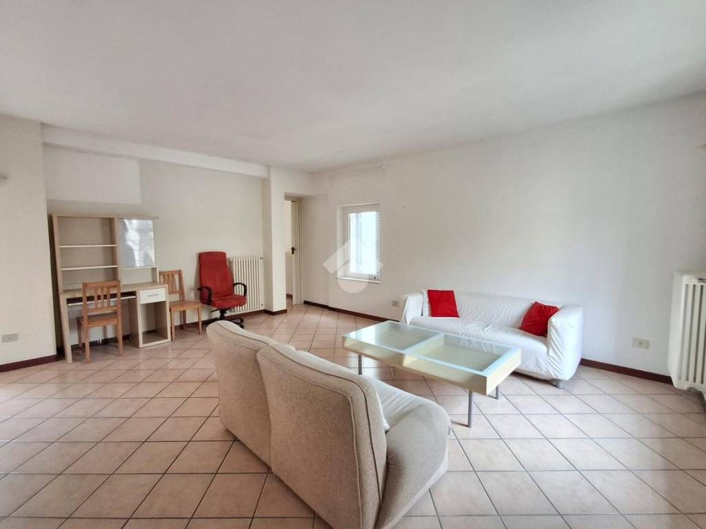 Appartamento a Piacenza in Via Nova, 93 - Foto 2