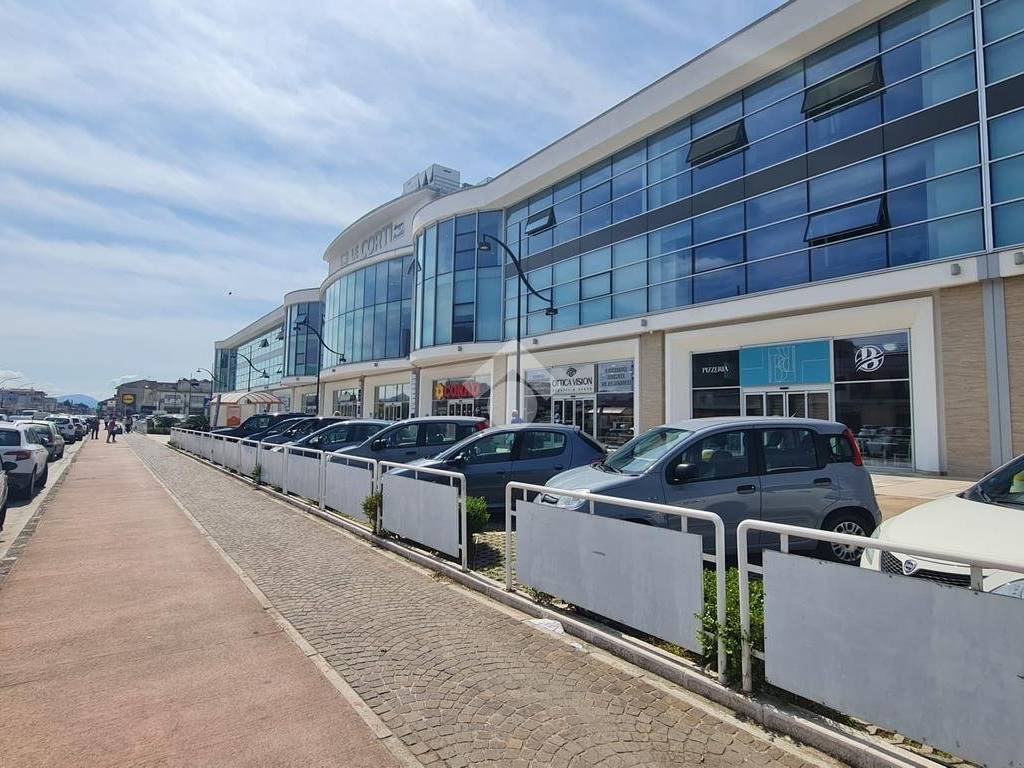 Immobile a Curti in Via Nazionale Appia, 83 - Foto 3