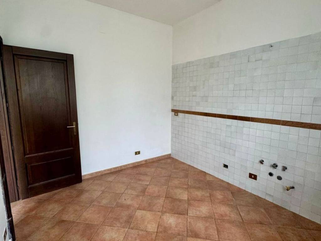 Appartamento a Avellino in Via Tagliamento - Foto 4