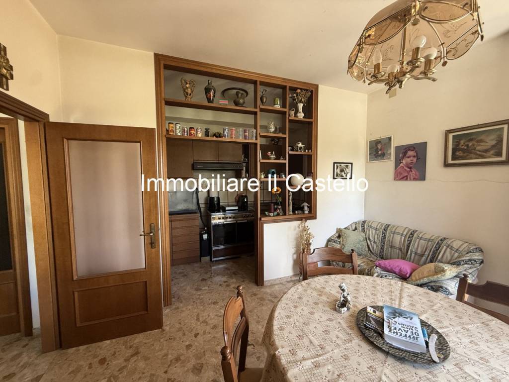 Casa indipendente a Tuoro sul trasimeno in Piazza San Martino, 24 - Foto 5