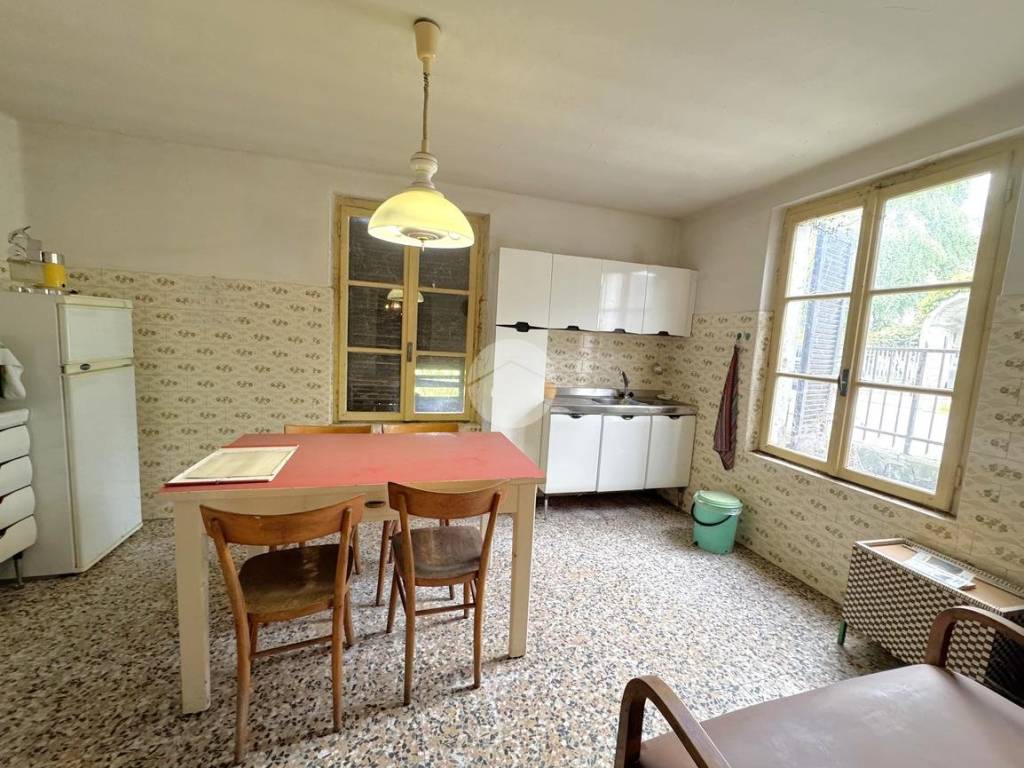 Casa indipendente a Esine in Via Casa Bianca, 13 - Foto 4