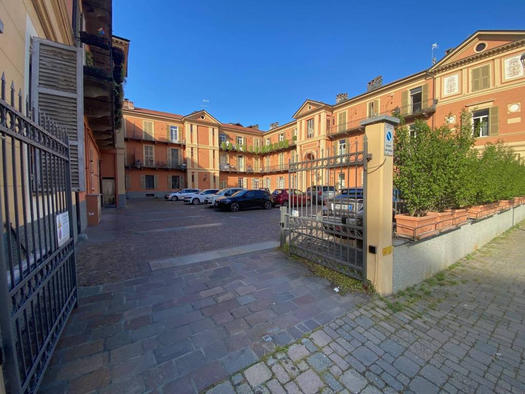 Box / garage a Acqui terme in Piazza Giacomo Matteotti, 33 - Foto 4