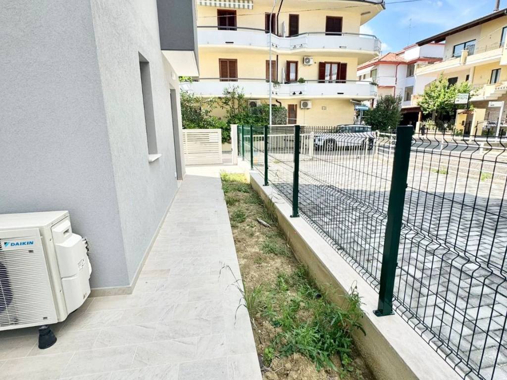 Appartamento a Alba adriatica in Via Lazio, 6 - Foto 5