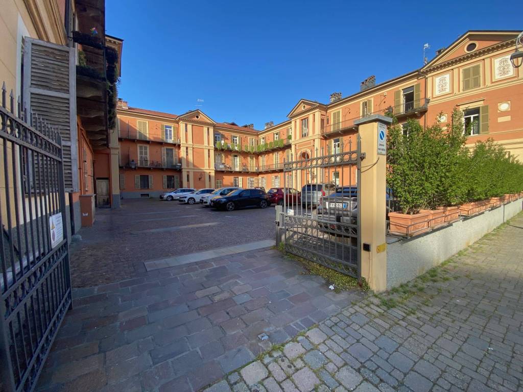 Box / garage a Acqui terme in Piazza Giacomo Matteotti, 33 - Foto 3
