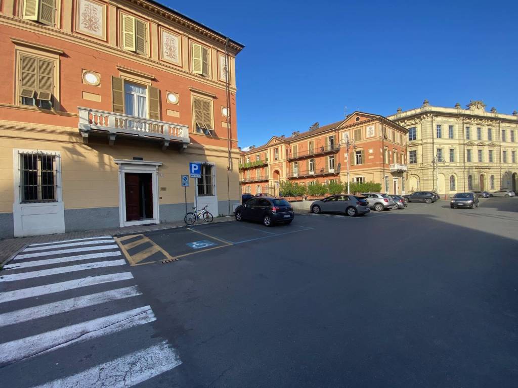 Box / garage a Acqui terme in Piazza Giacomo Matteotti, 33 - Foto 5