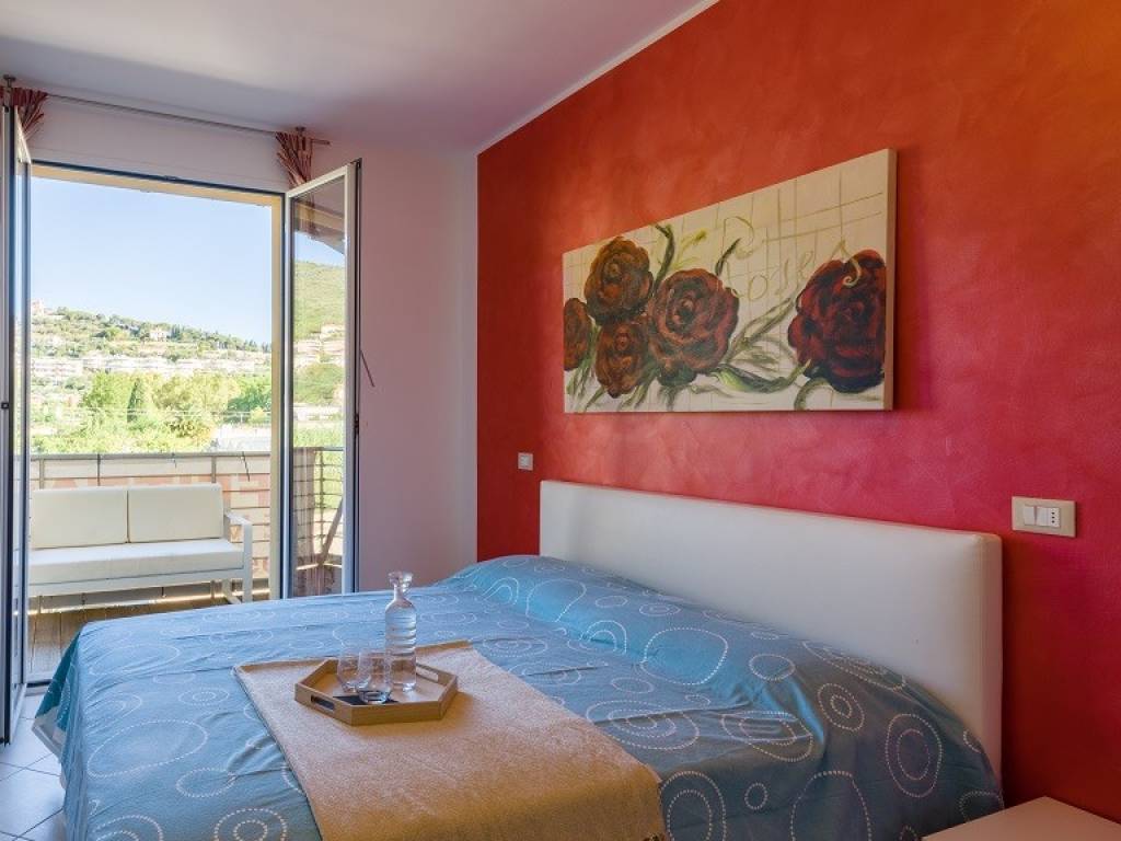 Appartamento a Albenga in Via Michelangelo - Foto 4
