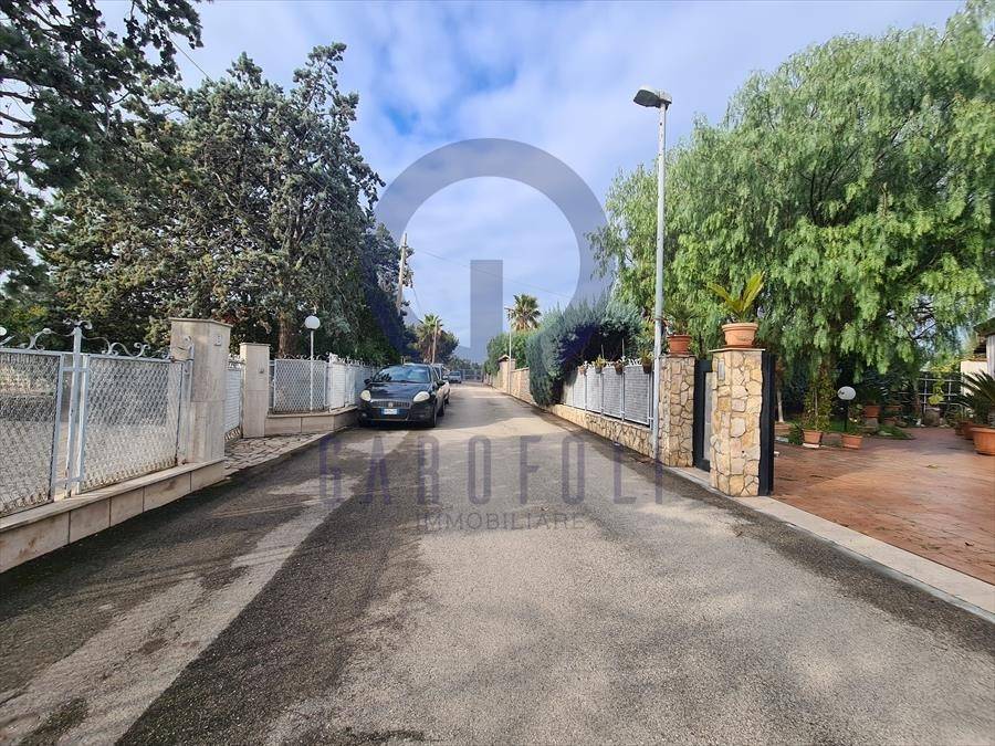 Villa a Bisceglie in via S. Andrea, 545 - Foto 2